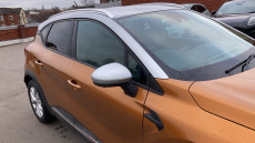 Renault Captur 1.3 TCE 130 Iconic 5dr Petrol Hatchback